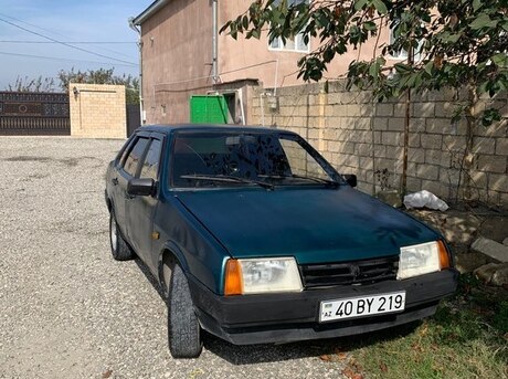 LADA (VAZ) 21099 2001