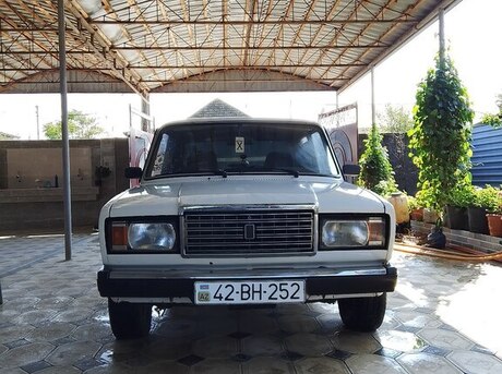 LADA (VAZ) 2107 2004
