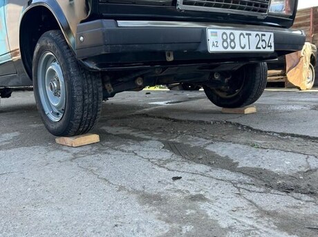 LADA (VAZ) 2107 2011