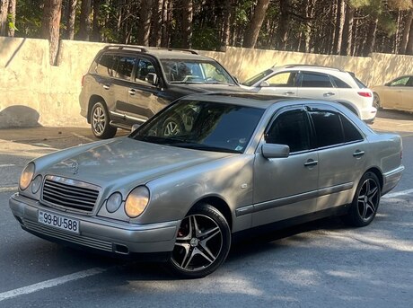 Mercedes E 220 1997