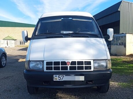 GAZ 2705 2001