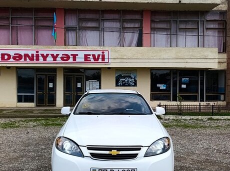 Daewoo Gentra 2014