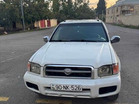 Nissan Pathfinder 2001