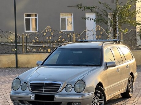 Mercedes E 240 2000