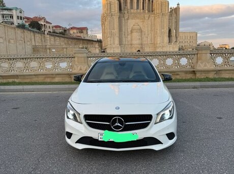 Mercedes CLA 250 2014