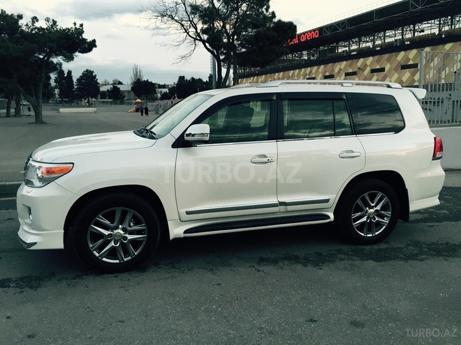 Toyota Land Cruiser 2013, 23,000 km - 4.0 l - Bakı