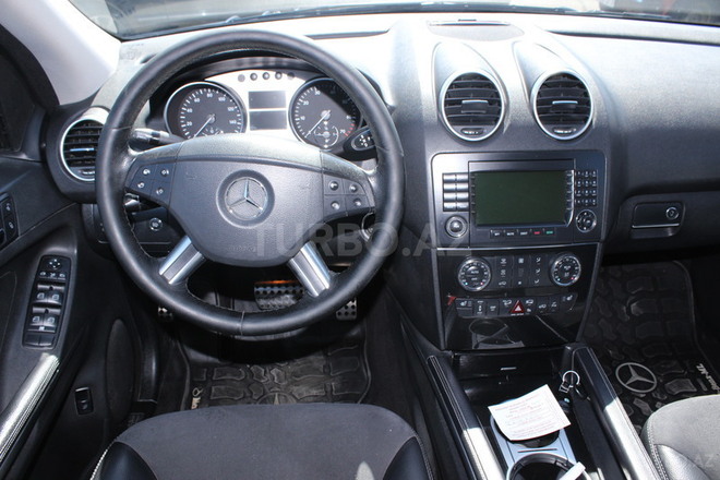 Mercedes ML 350 2006, 220,000 km - 3.5 l - Bakı
