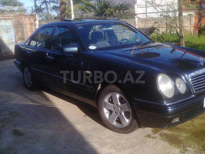 Mercedes E 240 1998, 190,000 km - 2.4 l - Bakı