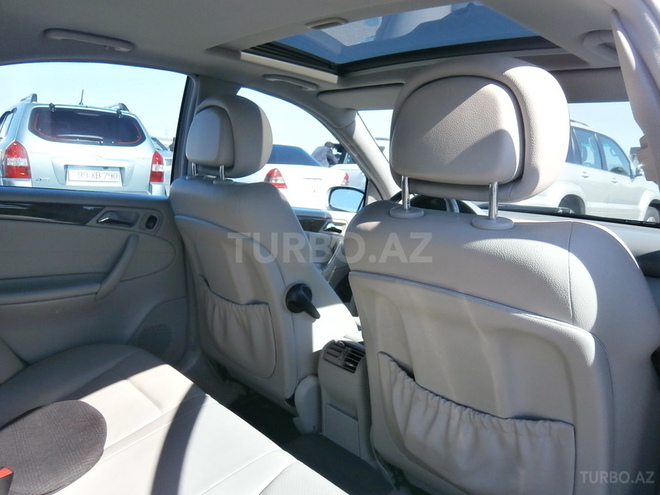 Mercedes C 230 2007, 134,000 km - 2.5 l - Bakı