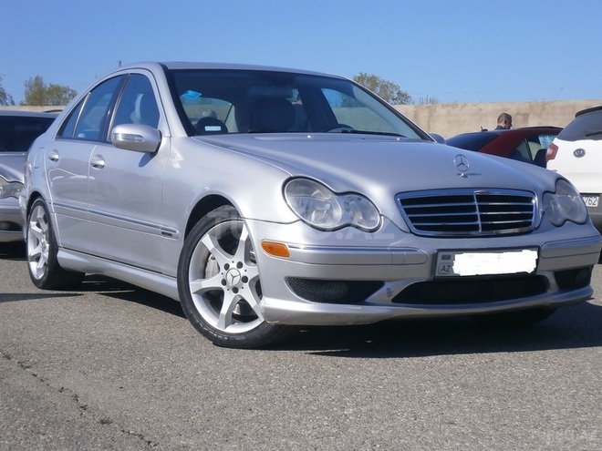 Mercedes C 230 2007, 134,000 km - 2.5 l - Bakı
