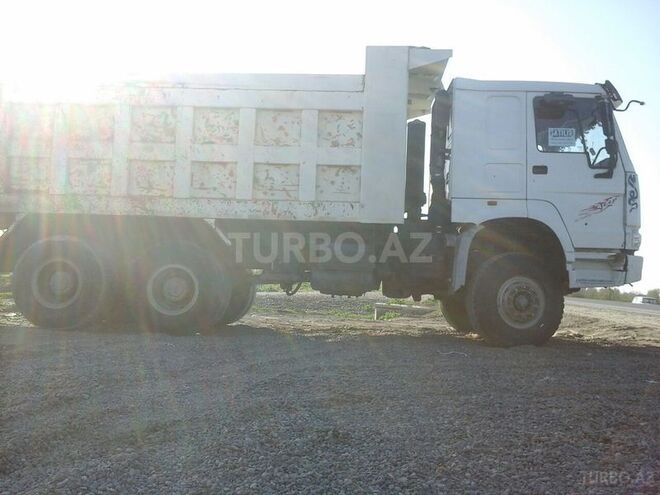 HOWO Sinotruk 2012, 155,000 km - 9.5 l - Bakı