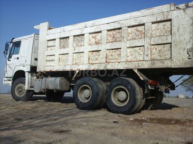HOWO Sinotruk 2012, 155,000 km - 9.5 l - Bakı