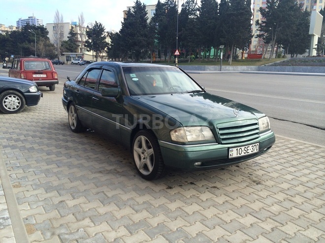 Mercedes C 180 1994, 230,000 km - 1.8 l - Bakı