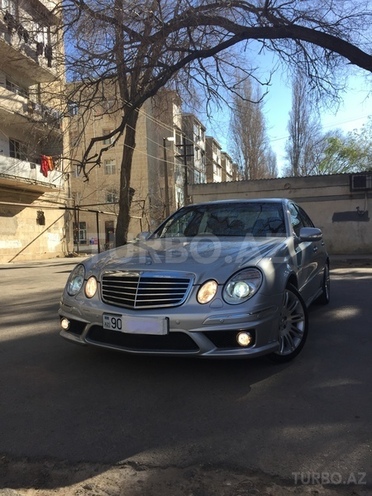 Mercedes E 320 2002, 180,000 km - 3.2 л - Bakı