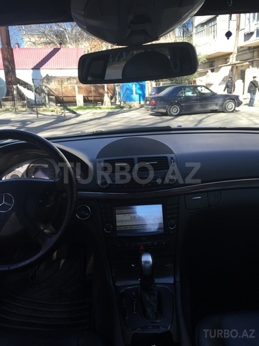 Mercedes E 320 2002, 180,000 km - 3.2 л - Bakı