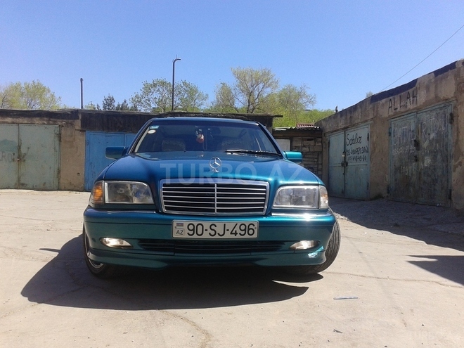 Mercedes C 230 1998, 220,000 km - 2.3 l - Bakı