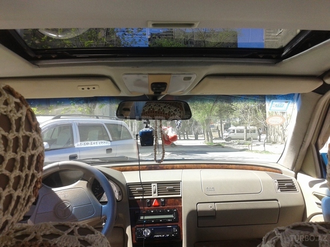 Mercedes C 230 1998, 220,000 km - 2.3 l - Bakı