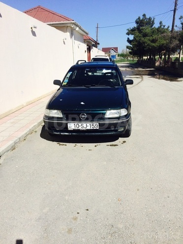 Opel Astra 1995, 3,450,112 km - 1.6 l - Bakı