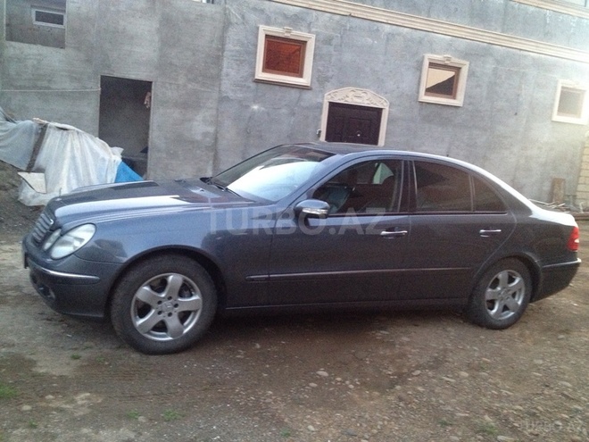 Mercedes E 350 2004, 104,598 km - 0.4 л - Bakı