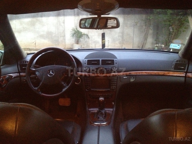 Mercedes E 350 2004, 104,598 km - 0.4 л - Bakı