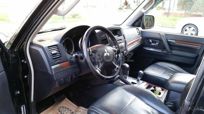 Mitsubishi Pajero 2007, 119,500 km - 3.0 l - Bakı