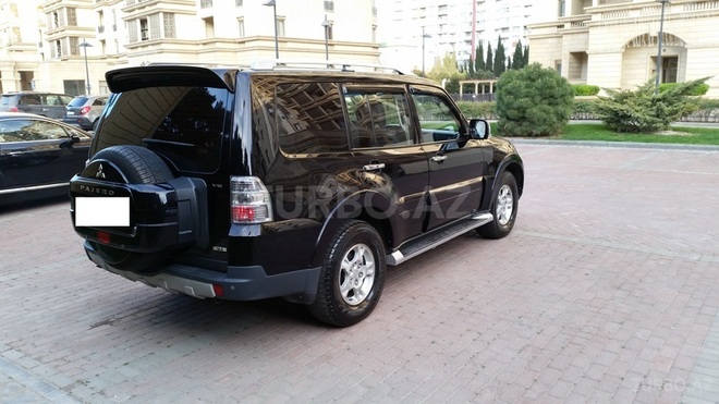 Mitsubishi Pajero 2007, 119,500 km - 3.0 l - Bakı