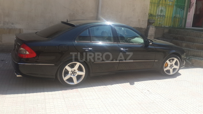 Mercedes E 320 2002, 170,000 km - 3.2 л - Bakı