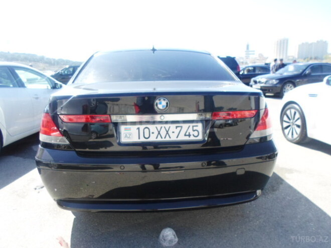 BMW 745 2001, 130,000 km - 4.4 l - Bakı