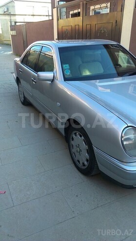 Mercedes E 320 1998, 200,000 km - 3.2 л - Bakı