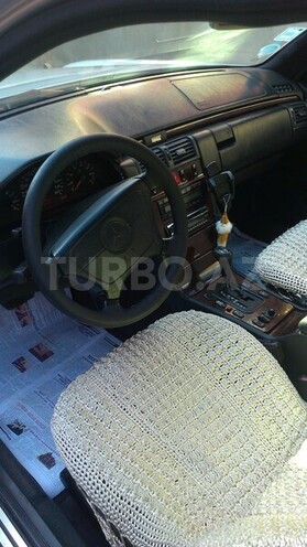 Mercedes E 320 1998, 200,000 km - 3.2 л - Bakı