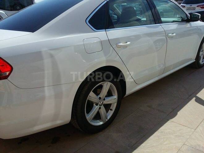 Volkswagen Passat 2011, 29,500 km - 2.5 l - Bakı