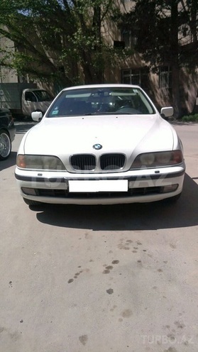 BMW 528 1998, 287,000 km - 2.8 л - Bakı