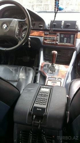 BMW 528 1998, 287,000 km - 2.8 л - Bakı