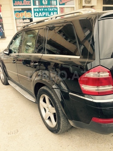 Mercedes GL 550 2008, 147,000 km - 5.5 l - Bakı
