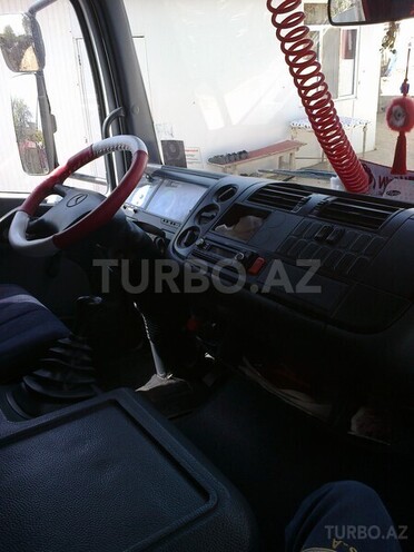 Mercedes Atego 815 2000, 308,000 km - 4.3 л - Bakı
