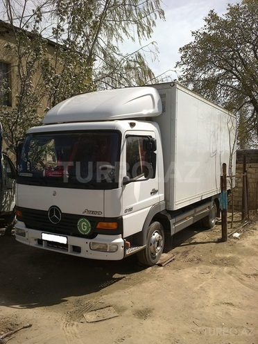 Mercedes Atego 815 2000, 308,000 km - 4.3 л - Bakı