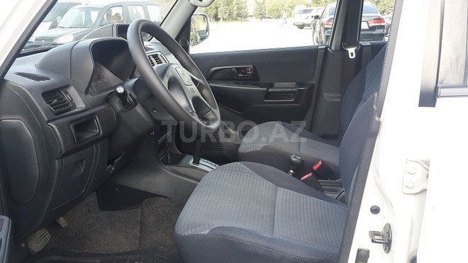 Mitsubishi Pajero io 2000, 103,000 km - 2.0 л - Bakı