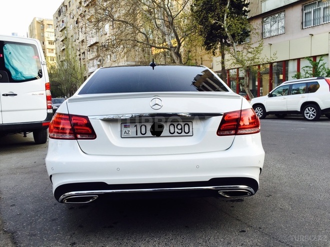 Mercedes E 250 2013, 40,000 km - 2.0 l - Bakı