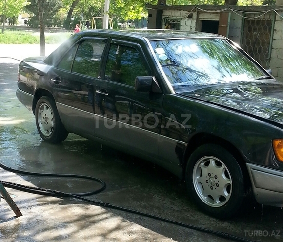 Mercedes  1990, 220 km - 0.3 л - Bakı