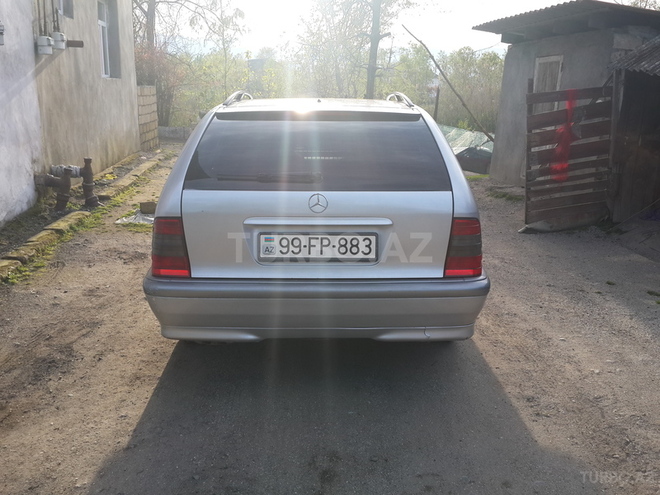 Mercedes C 200 1999, 270,000 km - 0.2 l - Bakı