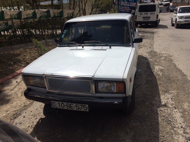 LADA (VAZ) 2107 2004, 136,000 km - 1.6 l - Bakı