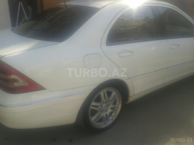 Mercedes C 240 2001, 250,000 km - 2.6 l - Bakı