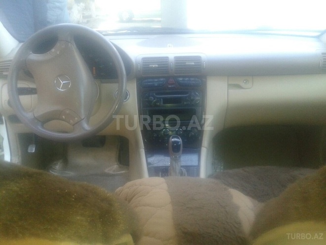 Mercedes C 240 2001, 250,000 km - 2.6 l - Bakı