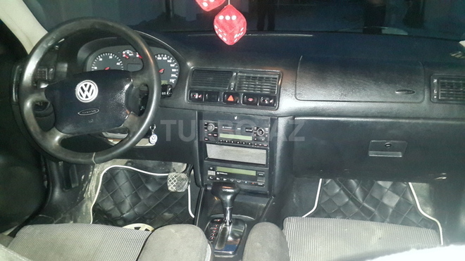 Volkswagen Golf 1998, 235,000 km - 2.0 l - Bakı