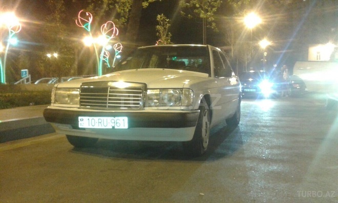 Mercedes A 190 1992, 270,000 km - 0.2 л - Bakı