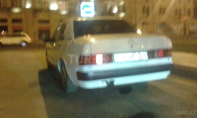 Mercedes A 190 1992, 270,000 km - 0.2 л - Bakı