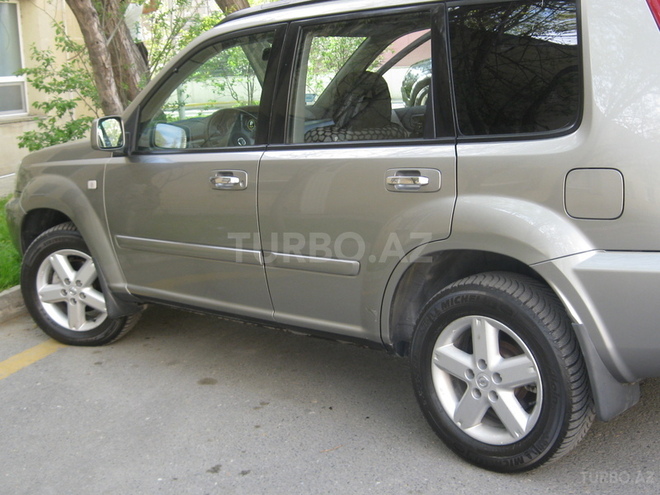 Nissan X-Trail 2004, 250,000 km - 2.0 l - Bakı