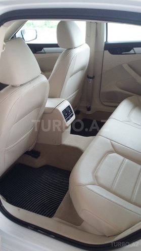 Volkswagen Passat 2012, 34,000 km - 2.5 l - Bakı