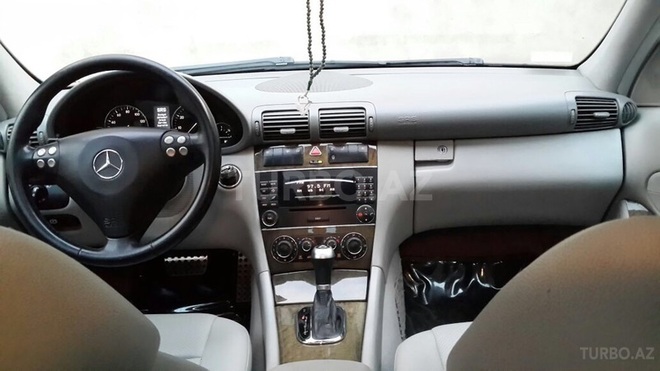 Mercedes C 230 2006, 159,000 km - 2.6 l - Bakı
