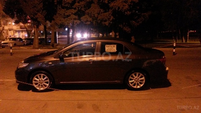 Toyota Corolla 2008, 180,000 km - 1.8 l - Bakı